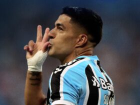 Luis Suárez festeja gol do Grêmio. Foto: Divulgação