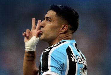 Luis Suárez festeja gol do Grêmio. Foto: Divulgação