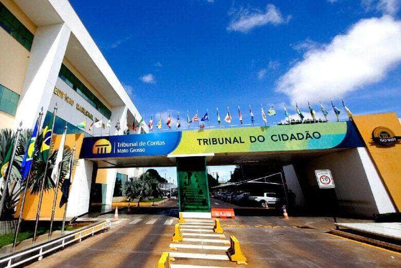 Mato Grosso reúne prefeitos para discutir desafios e soluções para os municípios