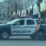 Dupla é detida após colidir motocicleta em viatura da PM em Rondonópolis
