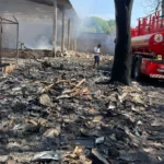 Incendio em associacao de reciclagem deixa familias sem renda em Cuiaba