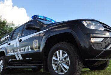 Homem tenta matar o próprio pai e depois procura a polícia para se entregar