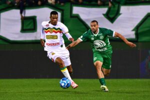 Ceará x Chapecoense; onde assistir ao vivo o jogo desta sexta-feira (2) pela Série B do Campeonato Brasileiro 2 Ceará x Chapecoense; onde assistir ao vivo o jogo desta sexta-feira (2) pela Série B do Campeonato Brasileiro. Foto: Julia Galvão/Sampaio Correa