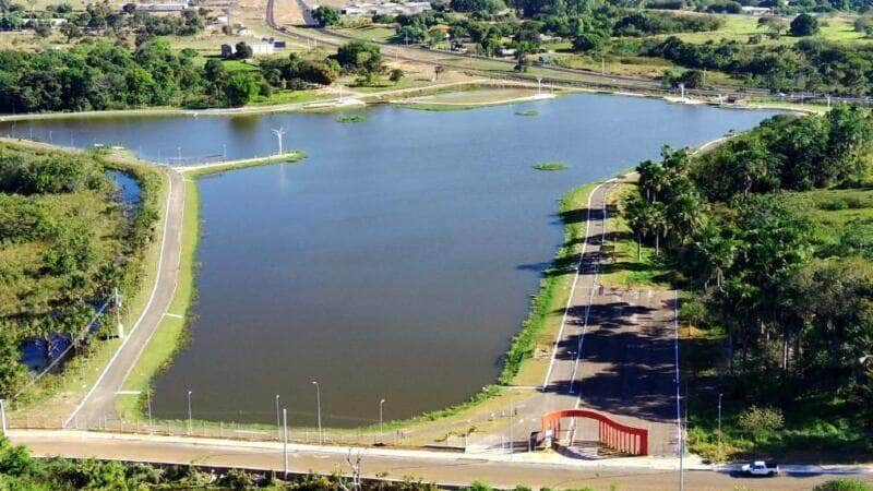 Ladrão morre afogado após jogar-se dentro de lagoa para fugir da polícia