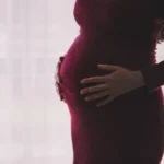 Justiça de Mato Grosso autoriza registro de dupla maternidade em caso de inseminação caseira