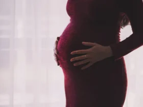 Mae sera indenizada apos hospital no ES induzir aborto achando que bebe estava morto