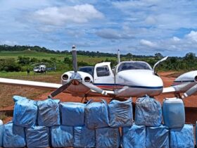 Policia Federal de Mato Grosso apreende aviao carregado de cocaina em Rondonia