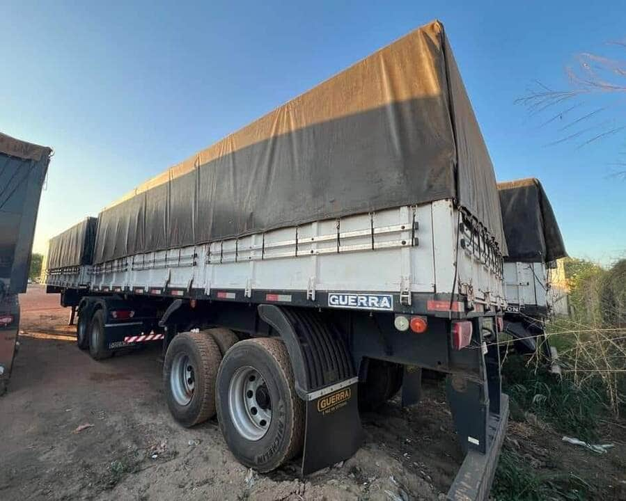 Policia recupera dois veiculos tipo reboque com indicios de adulteracao em Mato Grosso