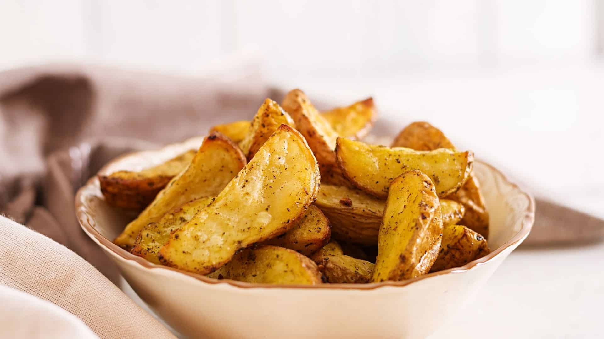 Receita de batata rústica na airfryer