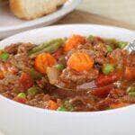 Sopa de carne com legumes