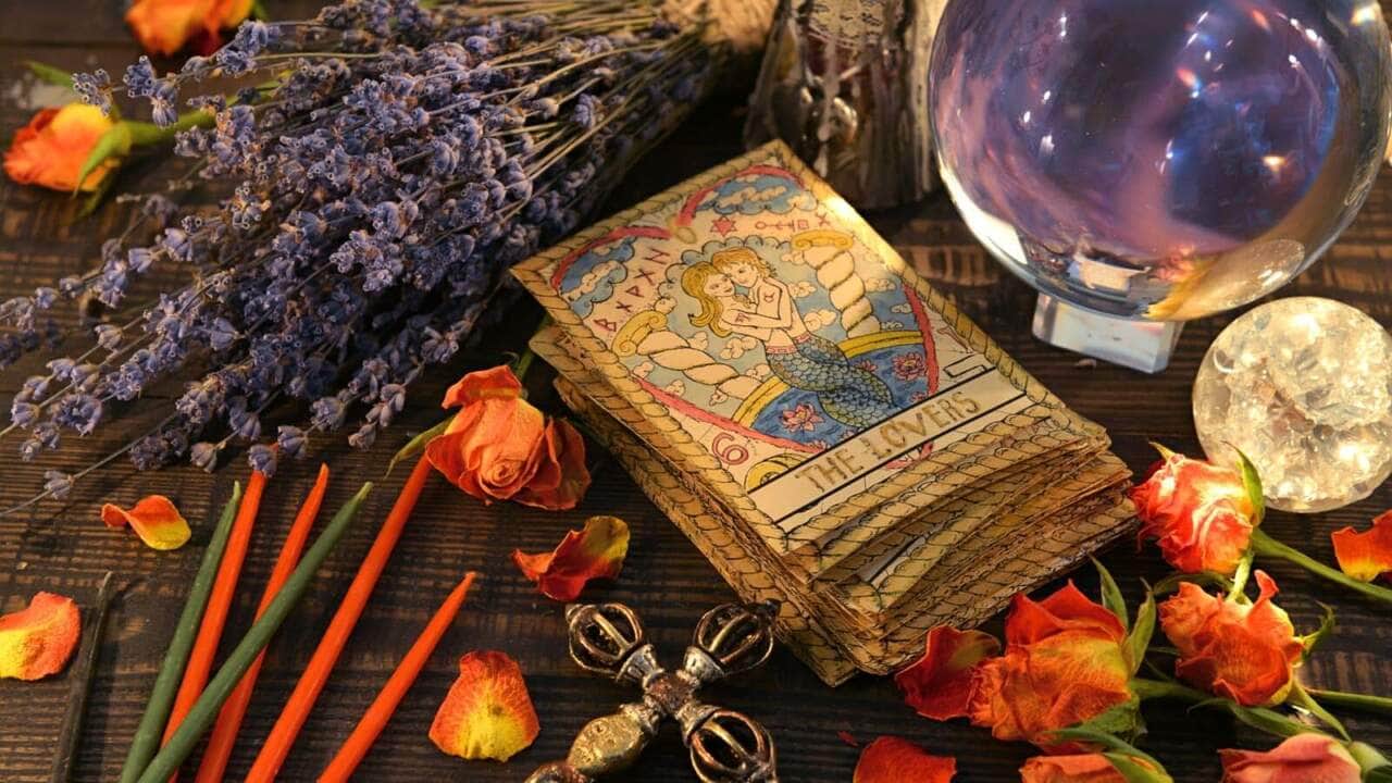 Tarot desucbra o que as cartas revelam sobre estes 3 signos (31 de outubro) | Canva