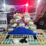A Polícia Militar do município de Nobres – MT apreendeu grande quantidade de drogas, arma, munições e cestas básicas.