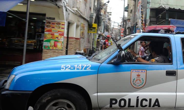 Rio de Janeiro (RJ) 15/09/2023 – As ações policiais nas favelas do Rio de Janeiro causam um prejuízo de pelo menos R$ 14 milhões por ano aos moradores dessas comunidades Foto: Tânia Regô/Agência Brasil