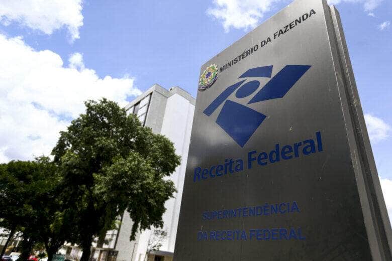 Superintendência da Receita Federal, em Brasília. Por: Marcelo Camargo/Agência Brasil