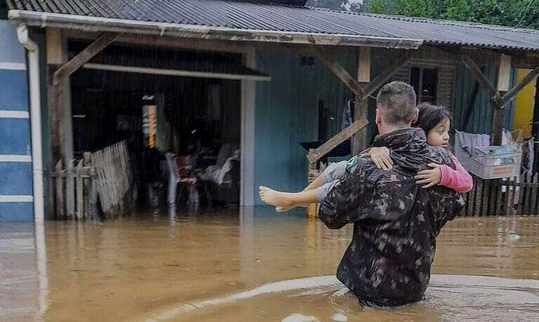 BNDES detalha linha de R$1 bilhão para recuperar a economia nas cidades do Rio Grande do Sul - Foto: Divulgação/Exército