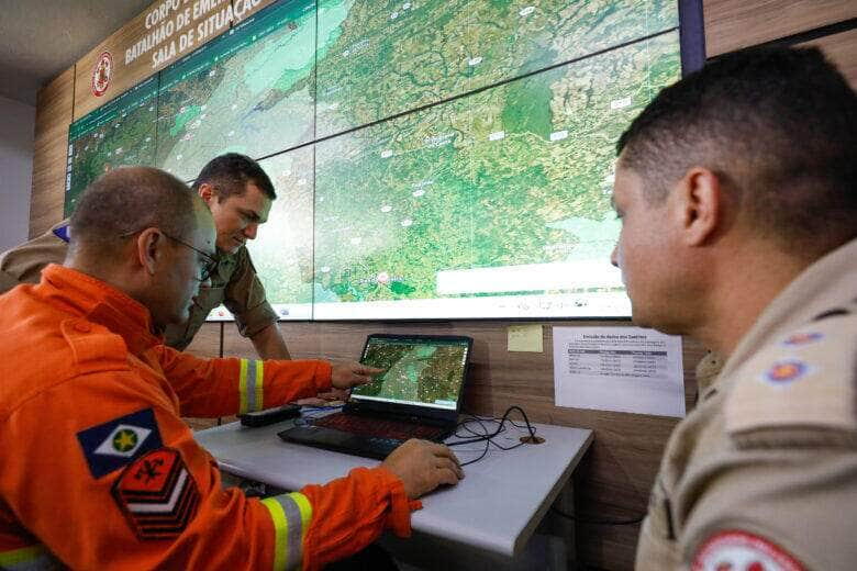 Corpo de Bombeiros monitora incêndios no Estado com satélites de alta tecnologia - Foto por: Marcos Vergueiro - Secom/MT