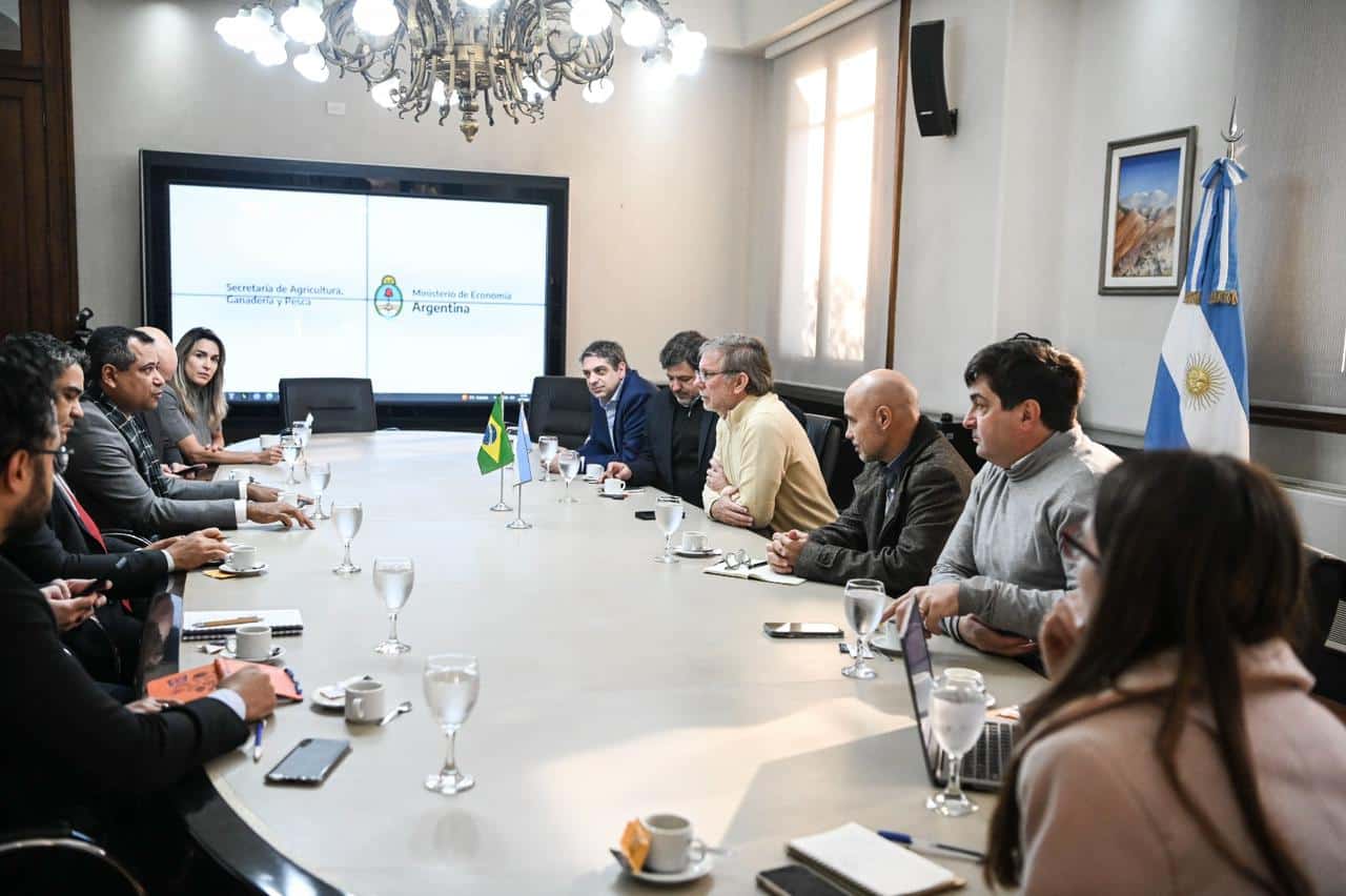 Brasil e Argentina discutem colaboração em fertilizantes e nutrição de plantas