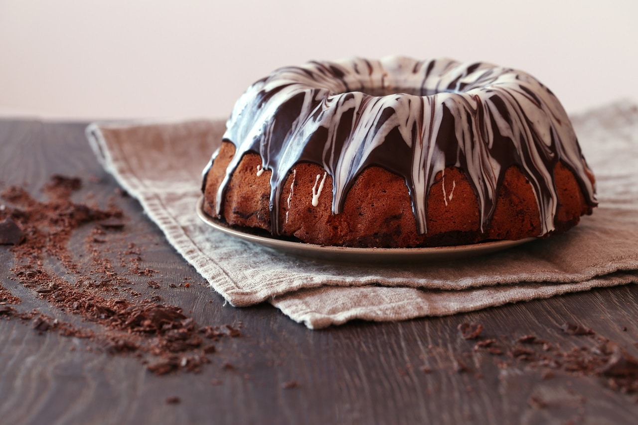 delicioso bolo com chocolate