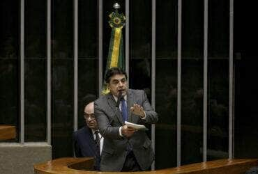 Brasília - Deputado Domingos Sávio (PSDB/MG) durante discussão do processo de impeachment de Dilma, no plenário da Câmara (Wilson Dias/Agência Brasil)