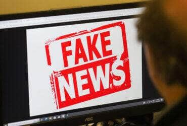 Brasília (DF), 15. 05. 2023 - Fake News, ou Notícias Falsas (termo traduzido), são conteúdos enganosos distribuídos deliberadamente e principalmente através de plataformas digitais e redes sociais, e têm por objetivo enganar a fim de obtenção de ganhos financeiros ou políticos. Normalmente vêm acompanhadas por manchetes sensacionalistas que chamam a atenção da população, que é impelida ao compartilhamento, amplificando ainda mais o processo enganoso. Foto: Wilson Dias/Agência Brasil