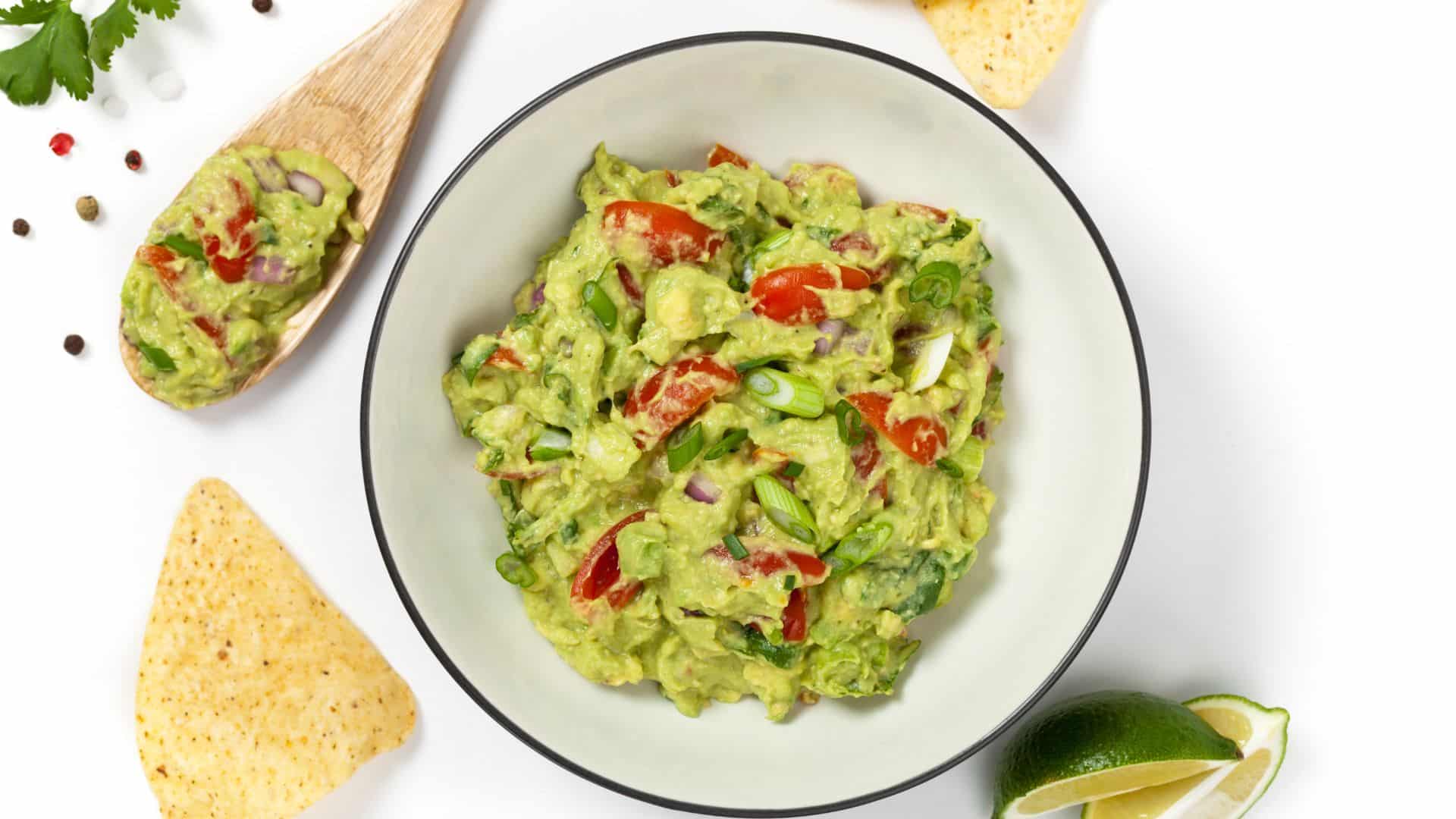 Como fazer guacamole