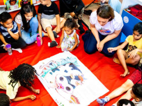 Ceilândia (DF) - Biblioteca Roedores de Livros atrai a criançada para rodas de leitura no Shopping Popular da Ceilândia. Foto: Marcelo Magalhães/Divulgação