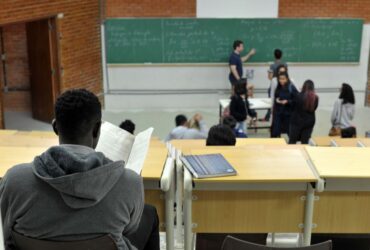 Sala de aula Por: Arquivo Agência Brasil