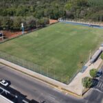 esporte entrega revitalizacao do campo de futebol do cerrado nesta quinta feira 27