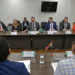 Fávaro se reúne com ministros da Bolívia para discutir investimentos no setor de fertilizantes