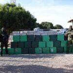 Mais de 1 tonelada de cloridrato de cocaína apreendida em Vila Bela da Santíssima Trindade  - Foto por: Gefron