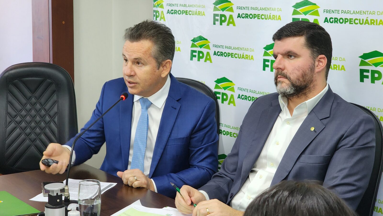 Governador Mauro Mendes debateu reforma tributária com a Frente Parlamentar da Agropecuária, em Brasília  - Foto por: Secom-MT