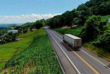 governo federal amplia revitalizacao de rodovia catarinense na regiao reconhecida pela criacao de suinos e aves