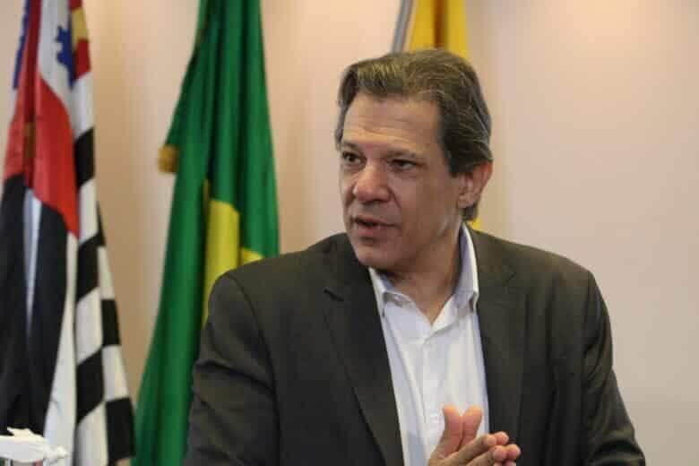São Paulo (SP), 09/10/2023 - O ministro da Fazenda, Fernando Haddad, fala sobre o programa Desenrola Brasil durante coletiva de imprensa no gabinete do ministério em São Paulo, na Avenida Paulista. Foto: Rovena Rosa/Agência Brasil