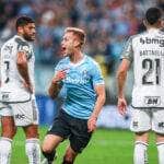 lg noticias gra mio vence o atla tico mg e recupera a vice liderana a do brasileira oa 36463
