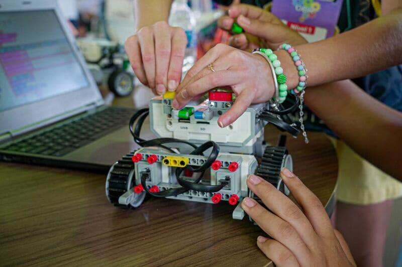 lucas do rio verde sediou etapa regional da olimpiada brasileira de robotica