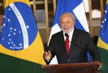 lula afirma que zanin sera grande ministro no stf scaled 1