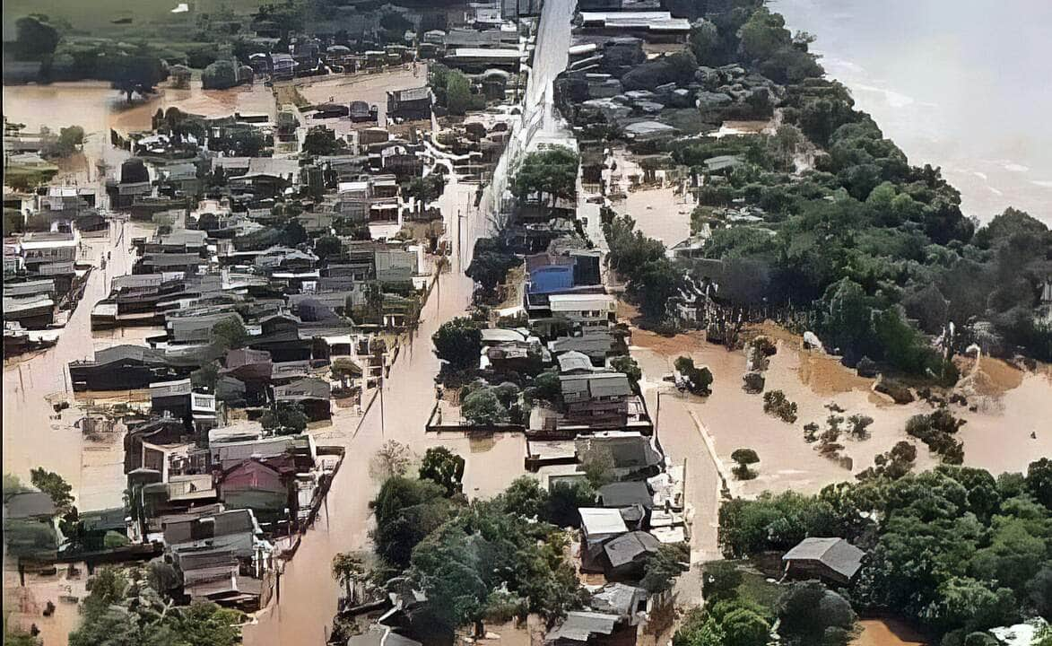 Rio Grande do Sul – Ciclone – Sobrevoo, assistência e resgate de pessoas ilhadas em Bom Retiro do Sul (RS). Foto: Marinha do Brasil/RS