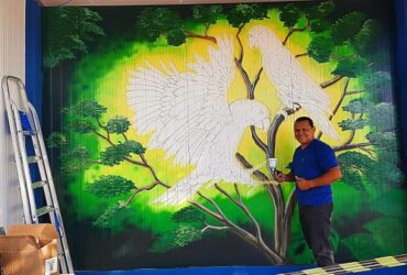 municipio realiza pinturas em pontos de onibus