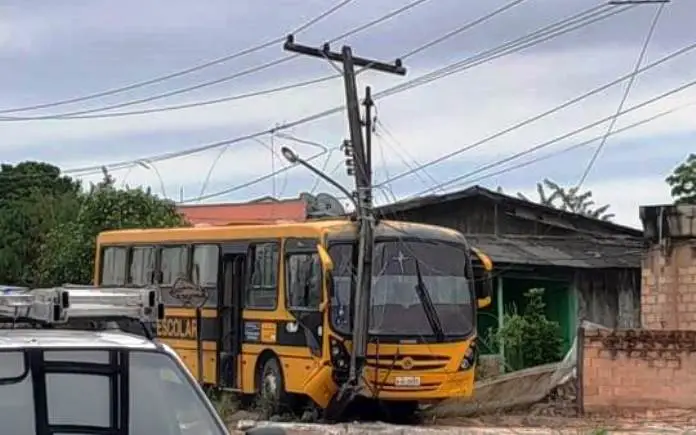 onibus desgovernado