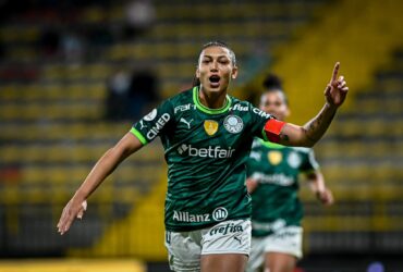 Bia Zaneratto marcou duas vezes na goleada do Palmeiras sobre o Olimpia por 6 a 0, em 14/10,2023 Por: Staff Images Woman/Conmebol/Direitos Reservados