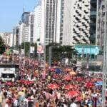 parada lgbt une luta por politicas e festa na avenida paulista scaled 1