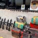 pf apreende grande quantidade de maconha e armas no parana scaled 1