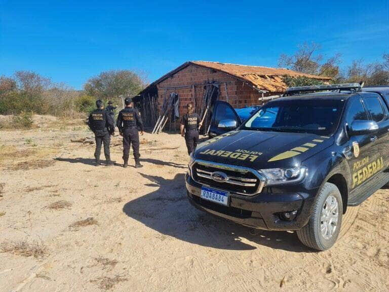 pf resgata tres trabalhadores em condicoes analogas a escravidao