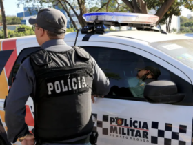 pm prende quadrilha suspeita por roubo apreende simulacro de arma de fogo e motocicletas capa 2023 06 23 2023 06 23 1785878104