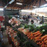 precos da cenoura e do mamao caem nos principais mercados atacadistas