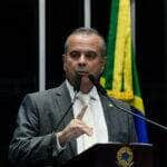 rogerio marinho destaca queda de juros e critica politica economica de lula