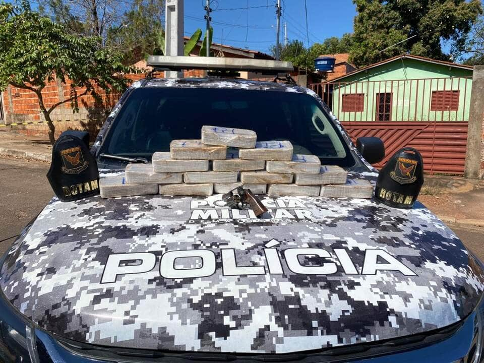 rotam apreende 15 tabletes de maconha arma de fogo e municoes em varzea grande capa 2023 06 29 2023 06 29 1162129498