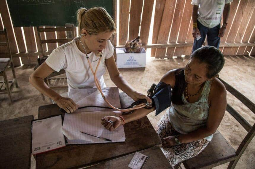 sancionada estrategia de incentivo ao programa mais medicos