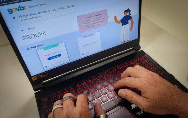 selecionados do prouni devem entregar documentacao ate hoje scaled 1