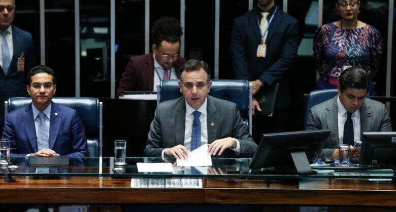 Brasília (DF) 03/10/2023 Senador, Rodrigo Pacheco, presidente do Congresso Nacional durante sessão solene para a promulgação de duas novas emendas à Constituição. Foto Lula Marques/ Agência Brasil